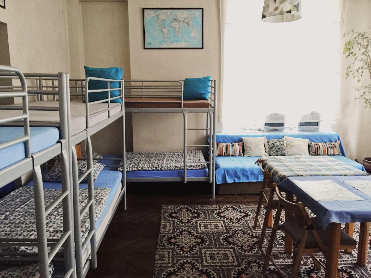 Hostel Aleje 28 크라쿠프 외부 사진