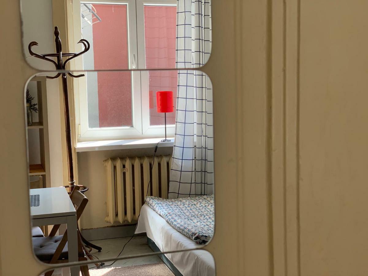 Hostel Aleje 28 크라쿠프 외부 사진